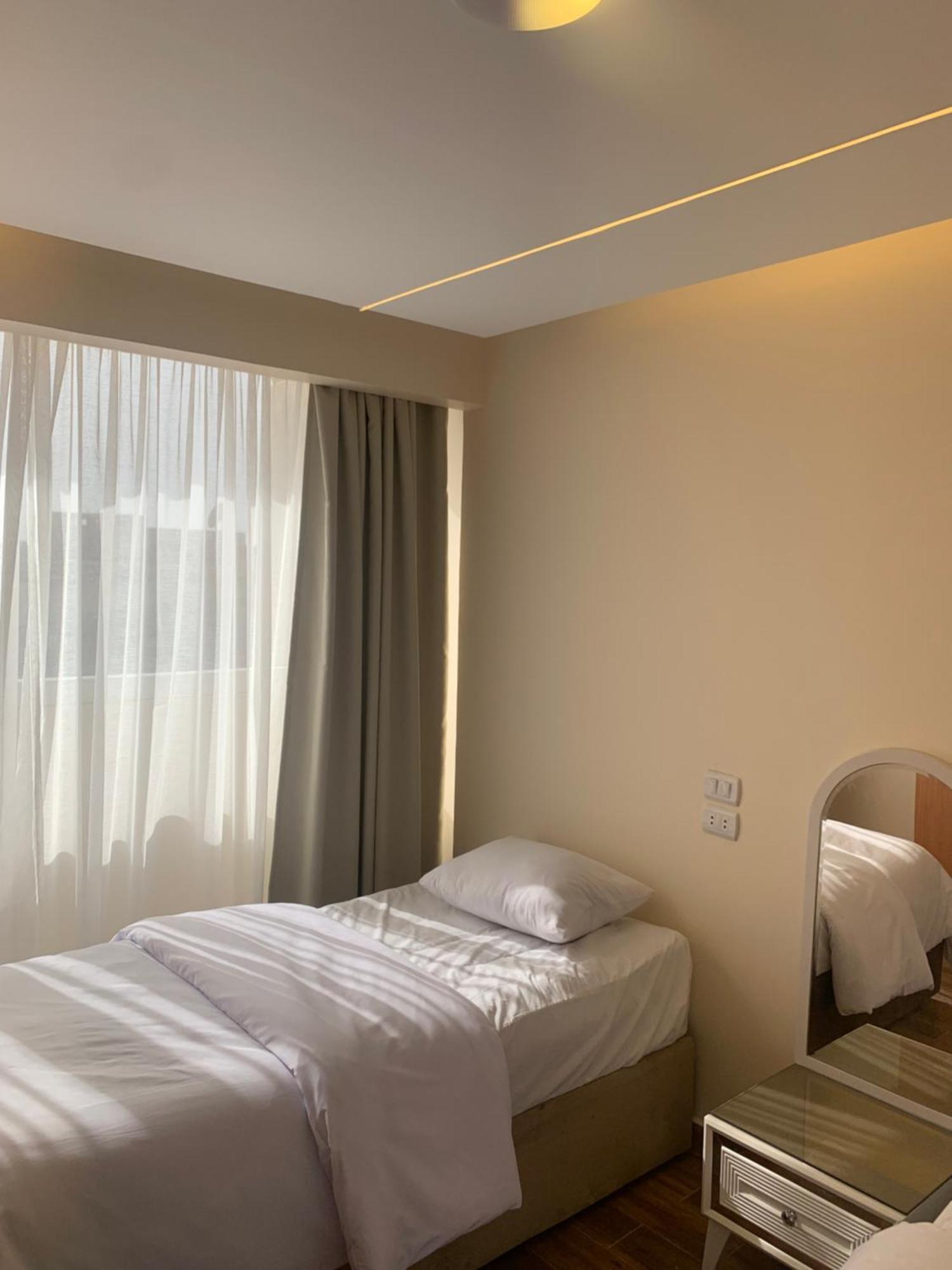 Memphis Pyramids View Hotel Nazlet el-Sîsi Eksteriør billede
