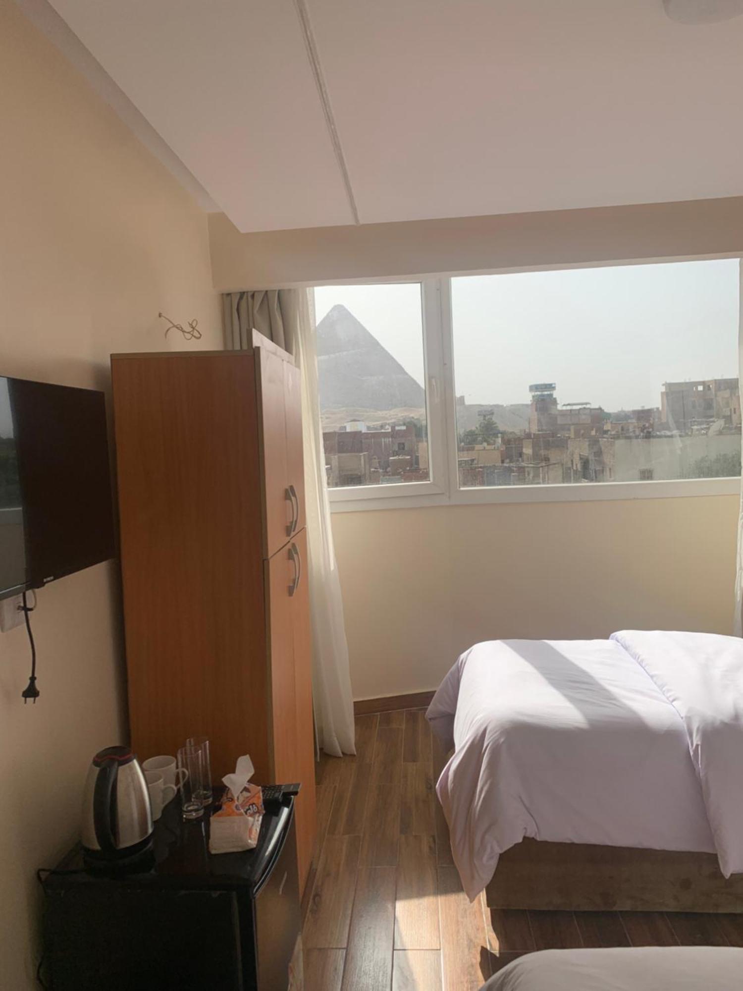 Memphis Pyramids View Hotel Nazlet el-Sîsi Eksteriør billede