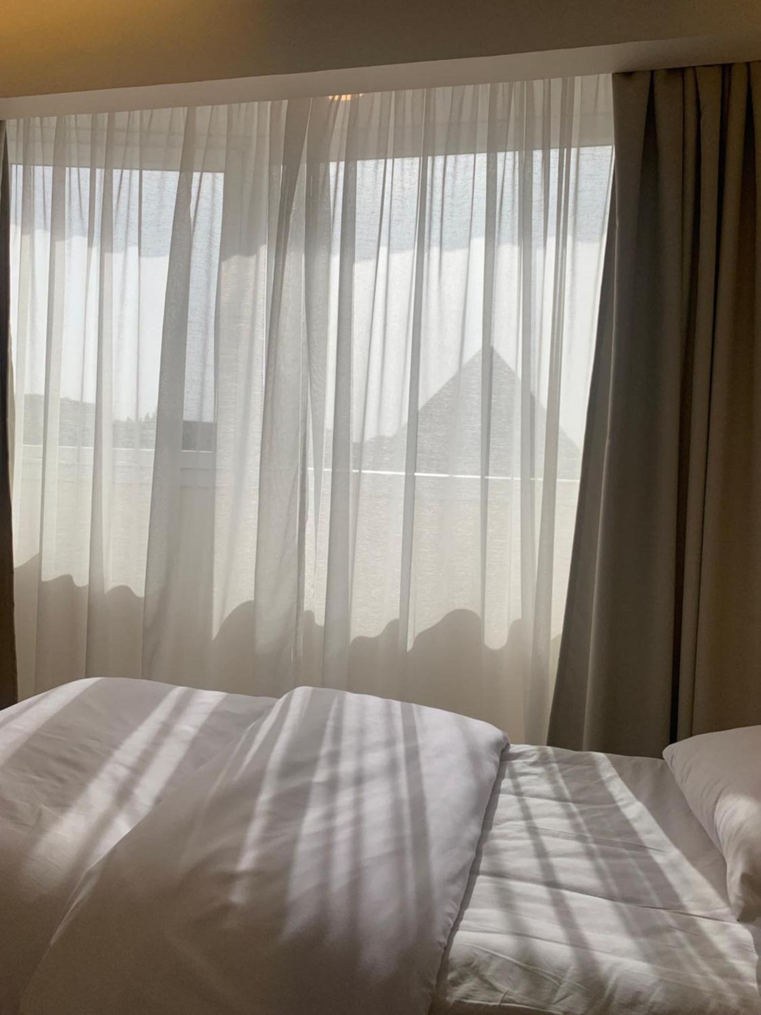 Memphis Pyramids View Hotel Nazlet el-Sîsi Eksteriør billede